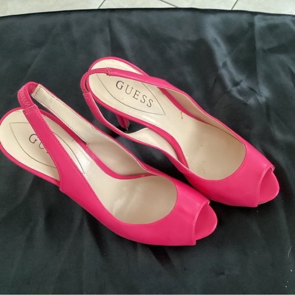 Guess hot pink heels - Picture 5 of 8